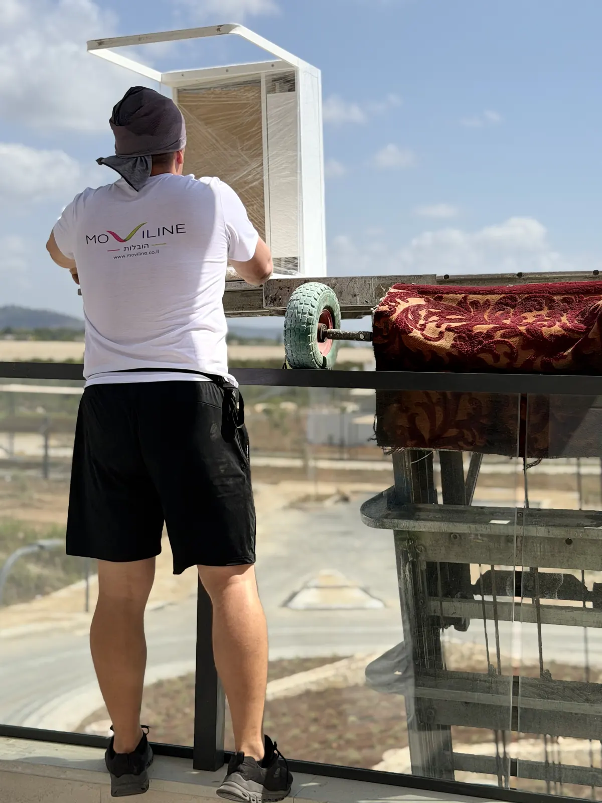 עבודת Moviline — העמסת חפצים
